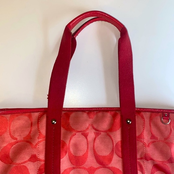 Coach Daisy Pink Tote Bag - Picture 5 of 10